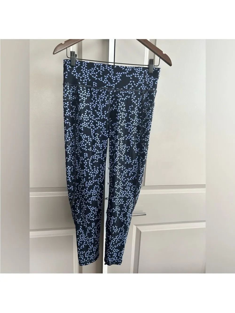 Sweaty Betty Zero Gravity 7/8 Blue Leggings Geometric High Waist S